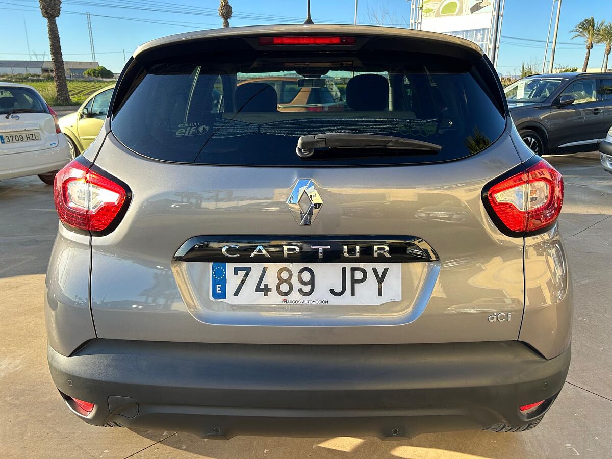 RENAULT CAPTUR ENERGY ZEN 1.5 DCI SPANISH LHD IN SPAIN 62000 MILES SUPERB 2016